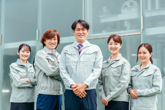 経験者優遇・未経験歓迎